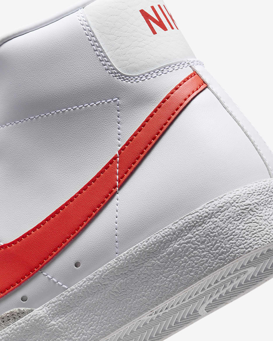 Nike Blazer 中筒 '77 Vintage 男鞋 - 白色/Summit White/Picante Red