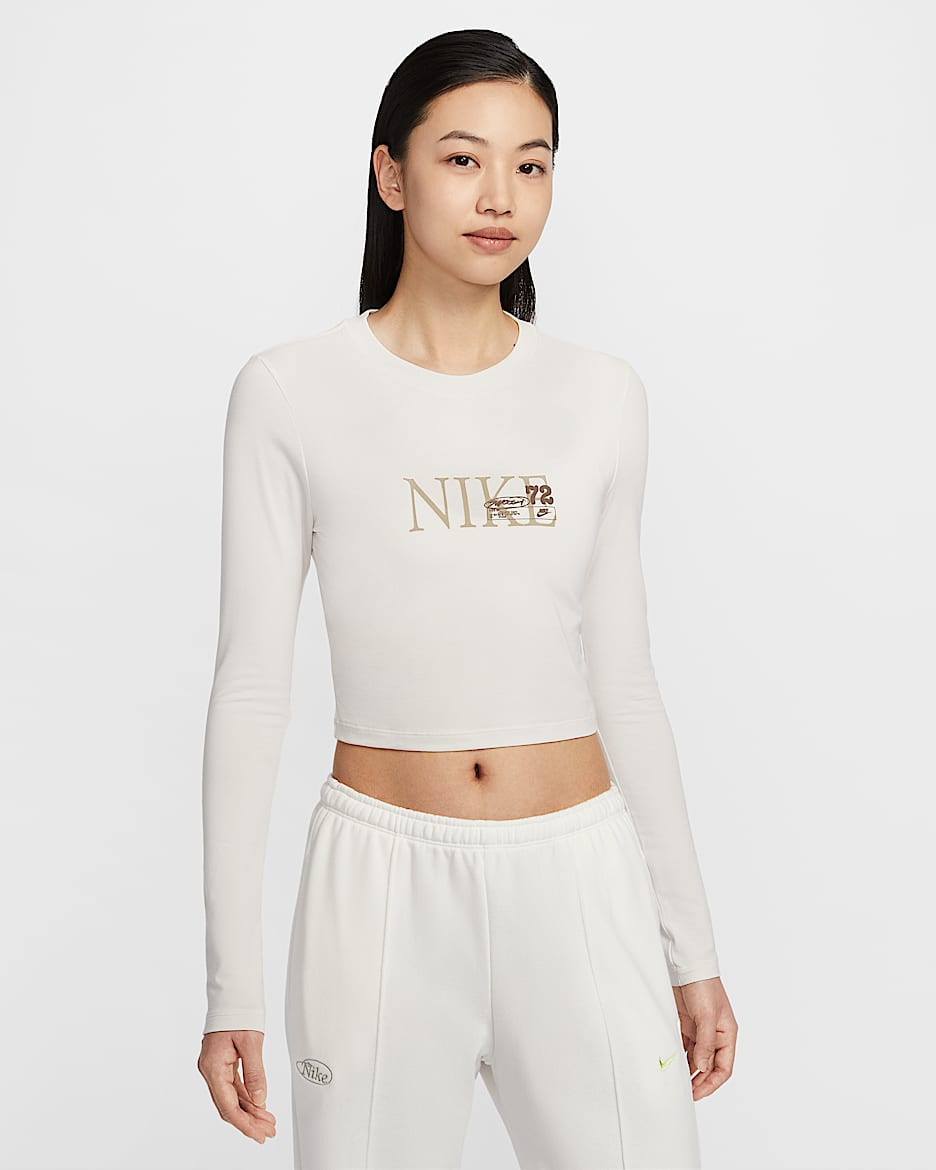 เสื้อแขนยาวเอวลอยทรงเข้ารูปผู้หญิง Nike Sportswear Chill Knit - Phantom/Phantom