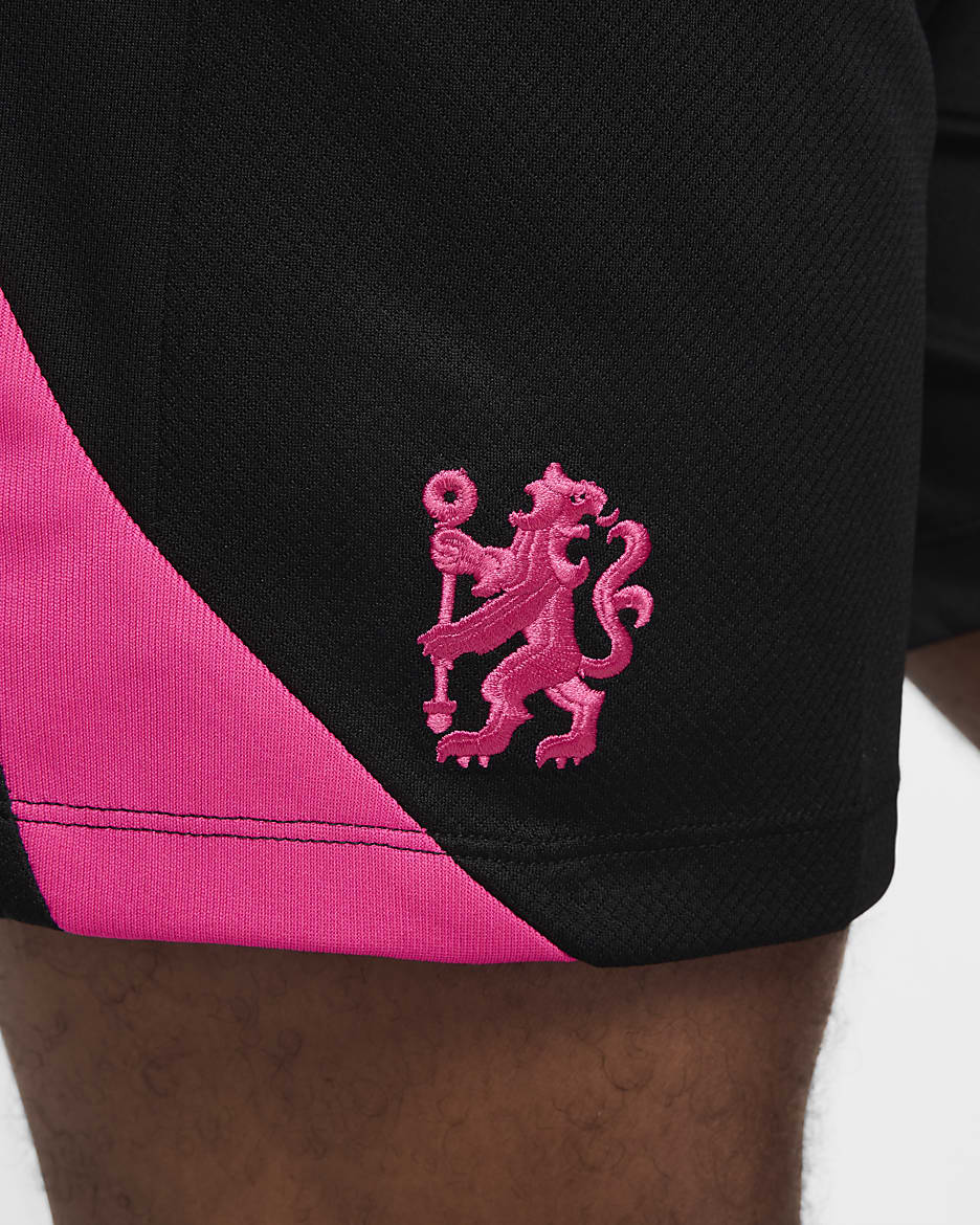 Short de foot en maille Nike Dri-FIT Chelsea FC Strike Third pour homme - Noir/Pink Prime/Pink Prime