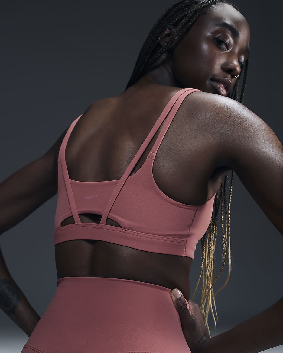 Brassière de sport rembourrée à maintien léger Nike Zenvy Strappy pour femme - Canyon Pink/Blanc