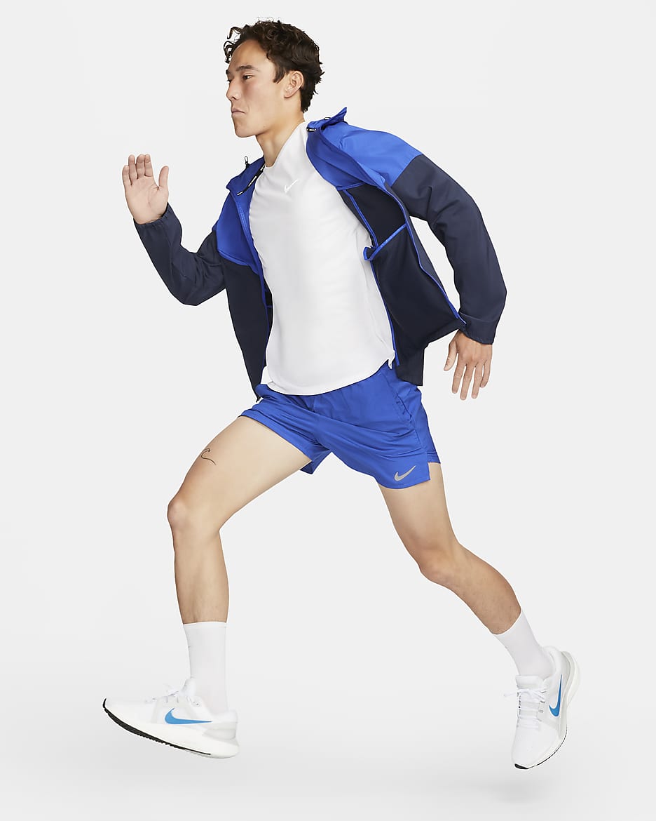 Nike Dri-FIT Stride 男款 5" 隱藏式內裡跑步短褲 - Game Royal/黑色