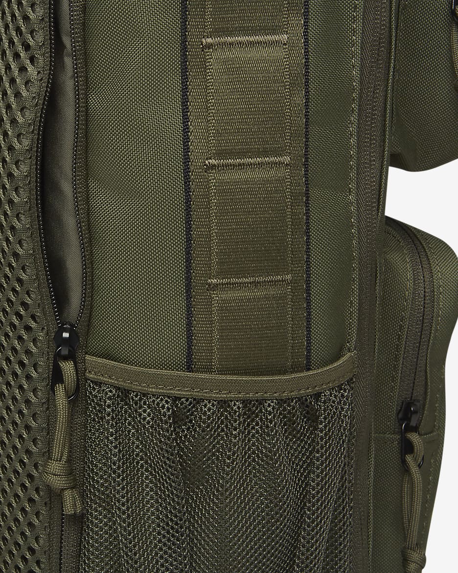 Nike Utility Speed Graphic Training Backpack (27L) - Cargo Khaki/Cargo Khaki/Green Strike