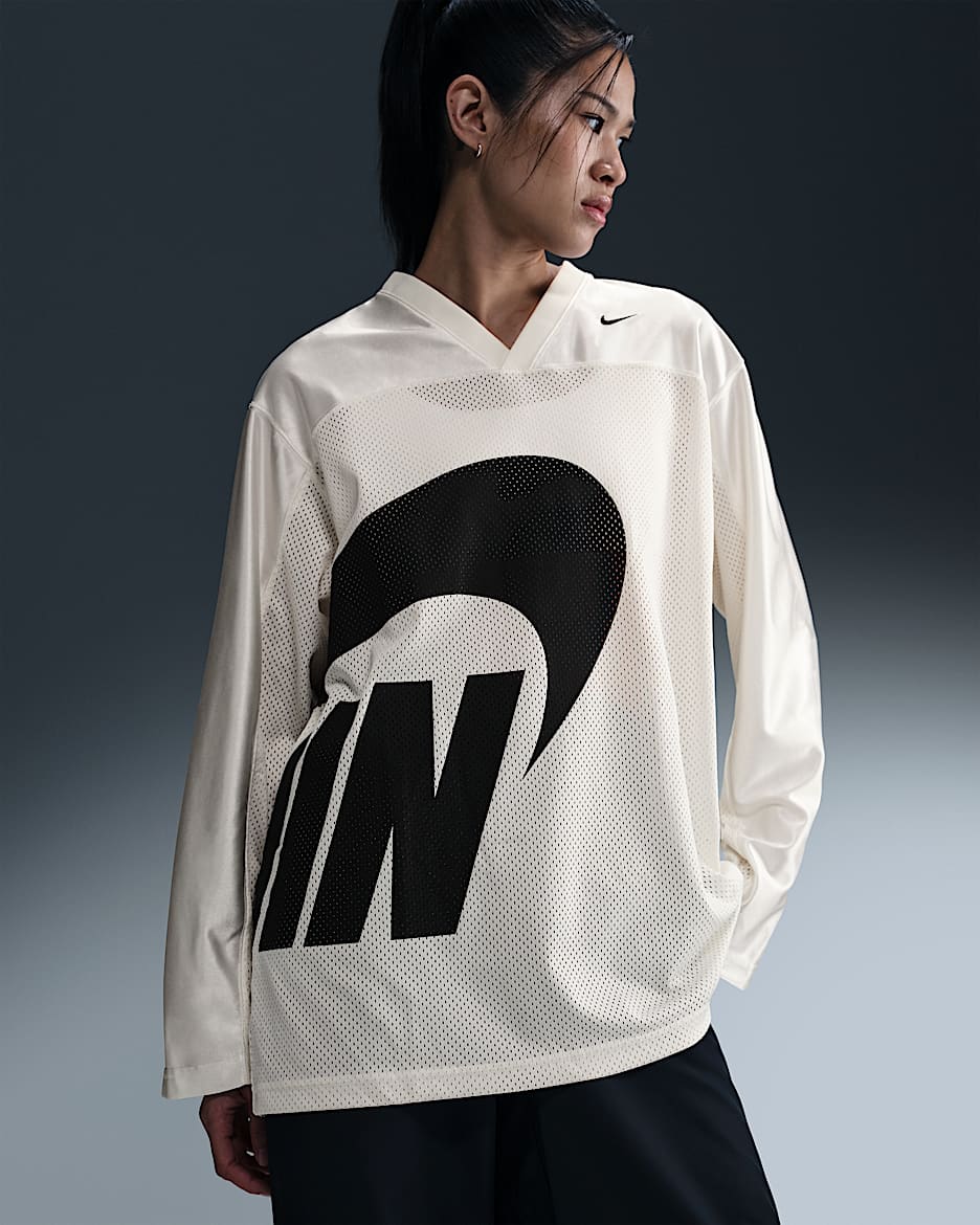 Nike Sportswear 女款寬版長袖球衣 - Sail/黑色