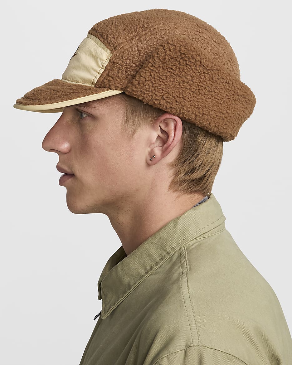 Nike Fly Unstructured Outdoor Cap - Light British Tan/Sesame/Light British Tan