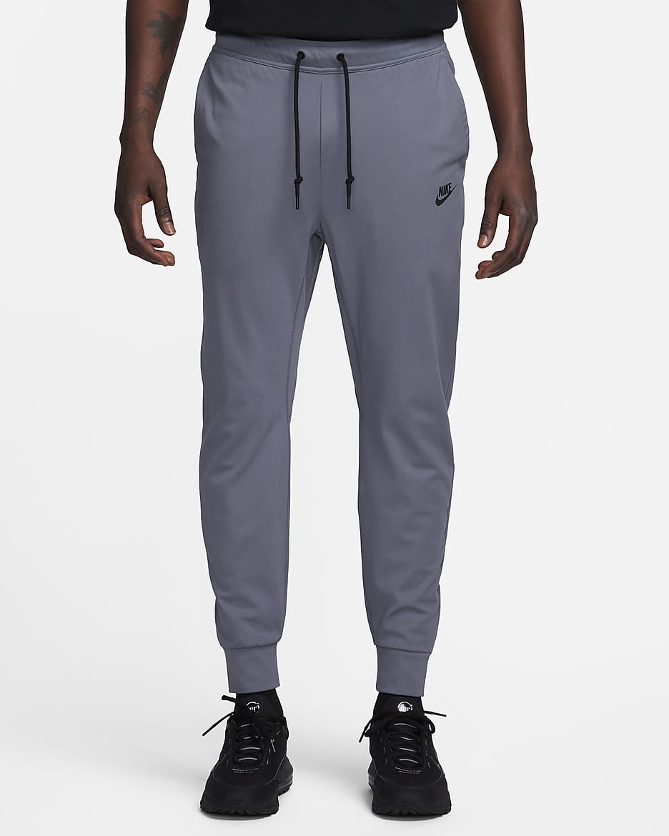 Joggers ligeros de tejido Knit para hombre Nike Sportswear Tech - Carbón claro/Negro