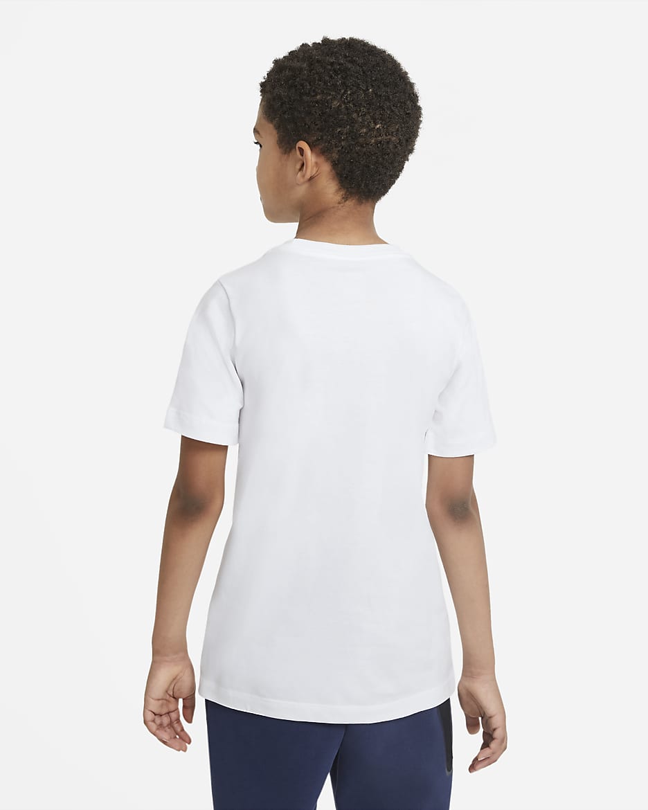 Nike Sportswear-T-shirt i bomuld til større børn - hvid/Obsidian/University Red