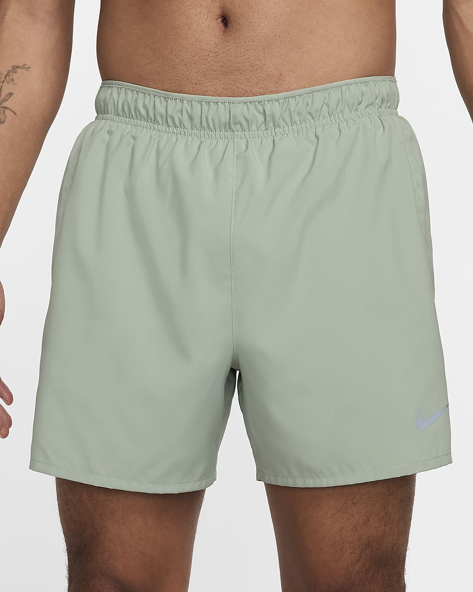 Nike Challenger Men's Dri-FIT 13cm (approx.) Brief-lined Running Shorts - Jade Horizon/Medium Olive/Black