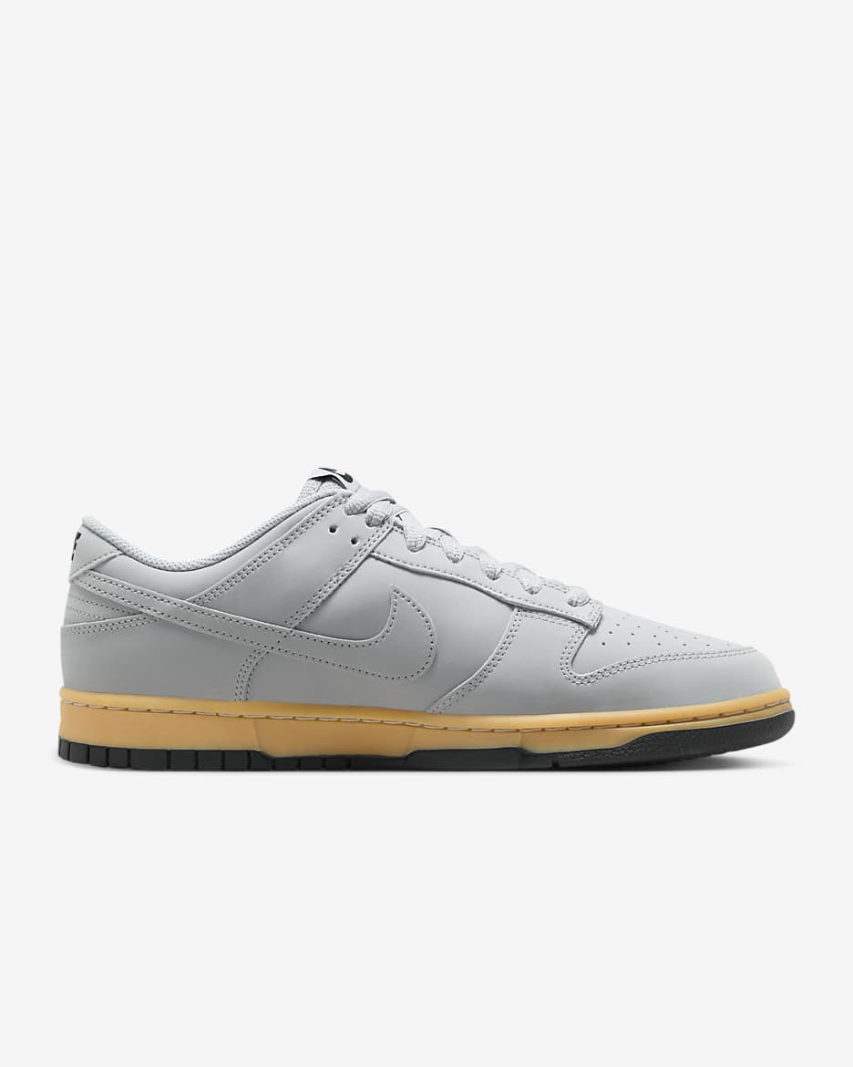 Nike Dunk Low Retro SE Men's Shoes - Wolf Grey/Gum Yellow/Black/Wolf Grey