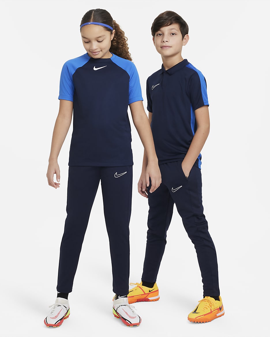 Fotbollsbyxor Nike Dri-FIT Academy23 för barn - Obsidian/Obsidian/Obsidian/Vit