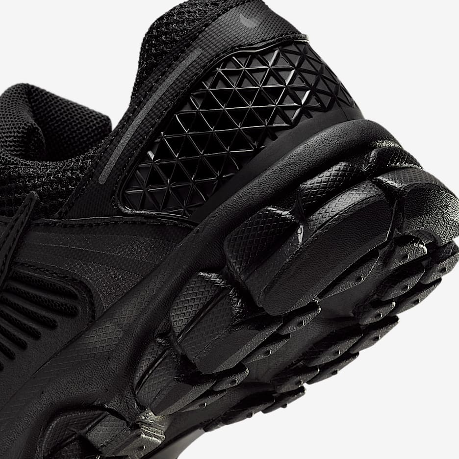 Nike Vomero 5 Older Kids' Shoes - Black/Black