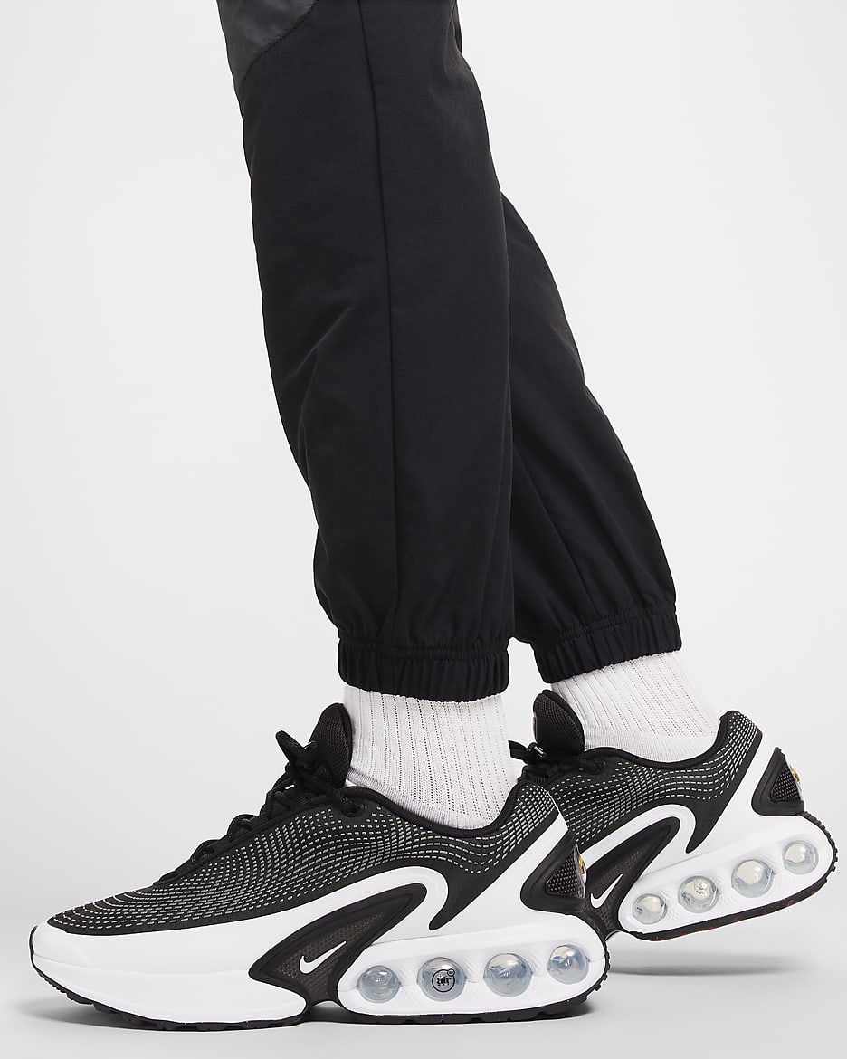 Nike Sportswear Air Max Men's Woven Cargo Trousers - Black/Black/Black