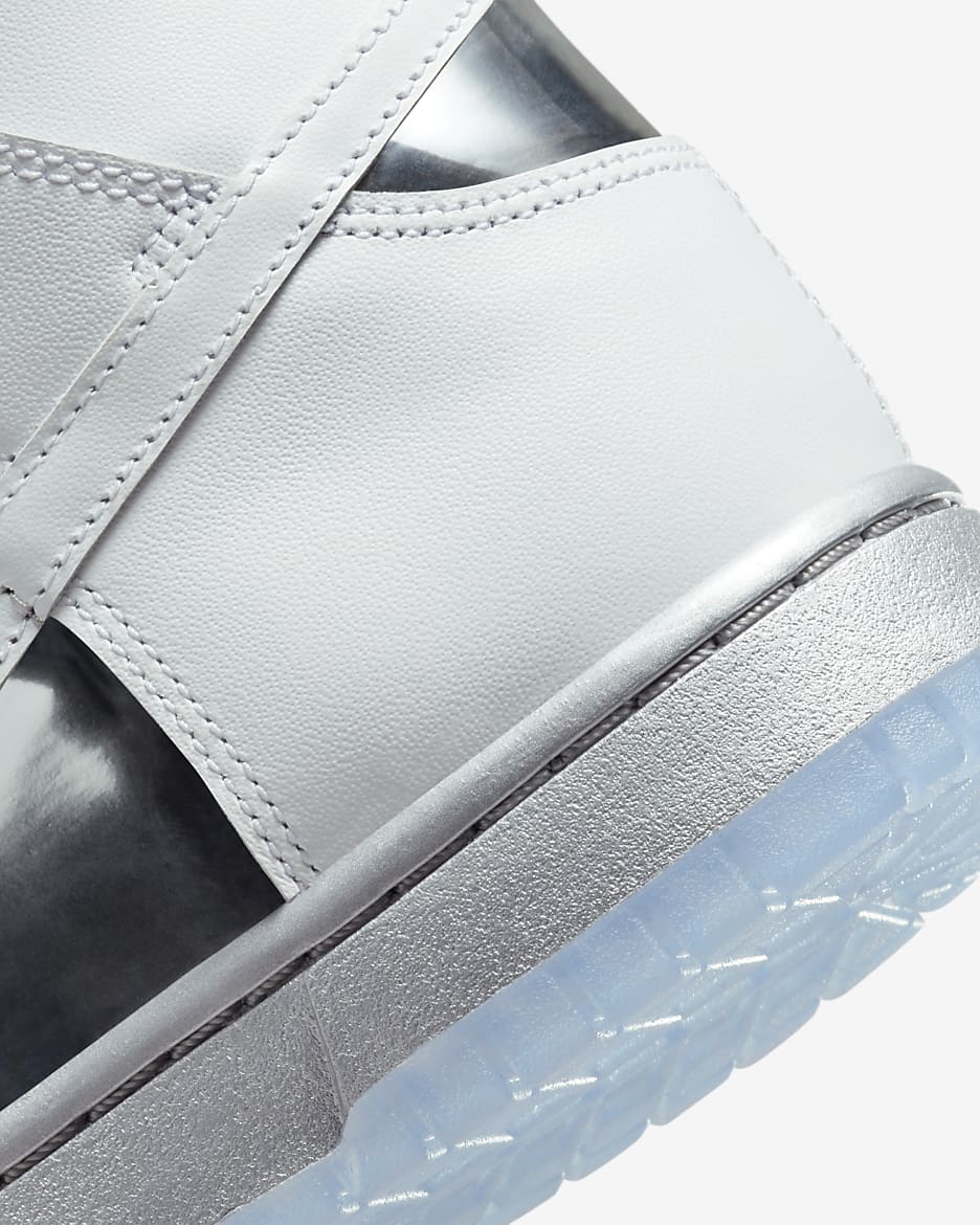 Nike Dunk High SE Women's Shoes - White/Metallic Silver/Black/White