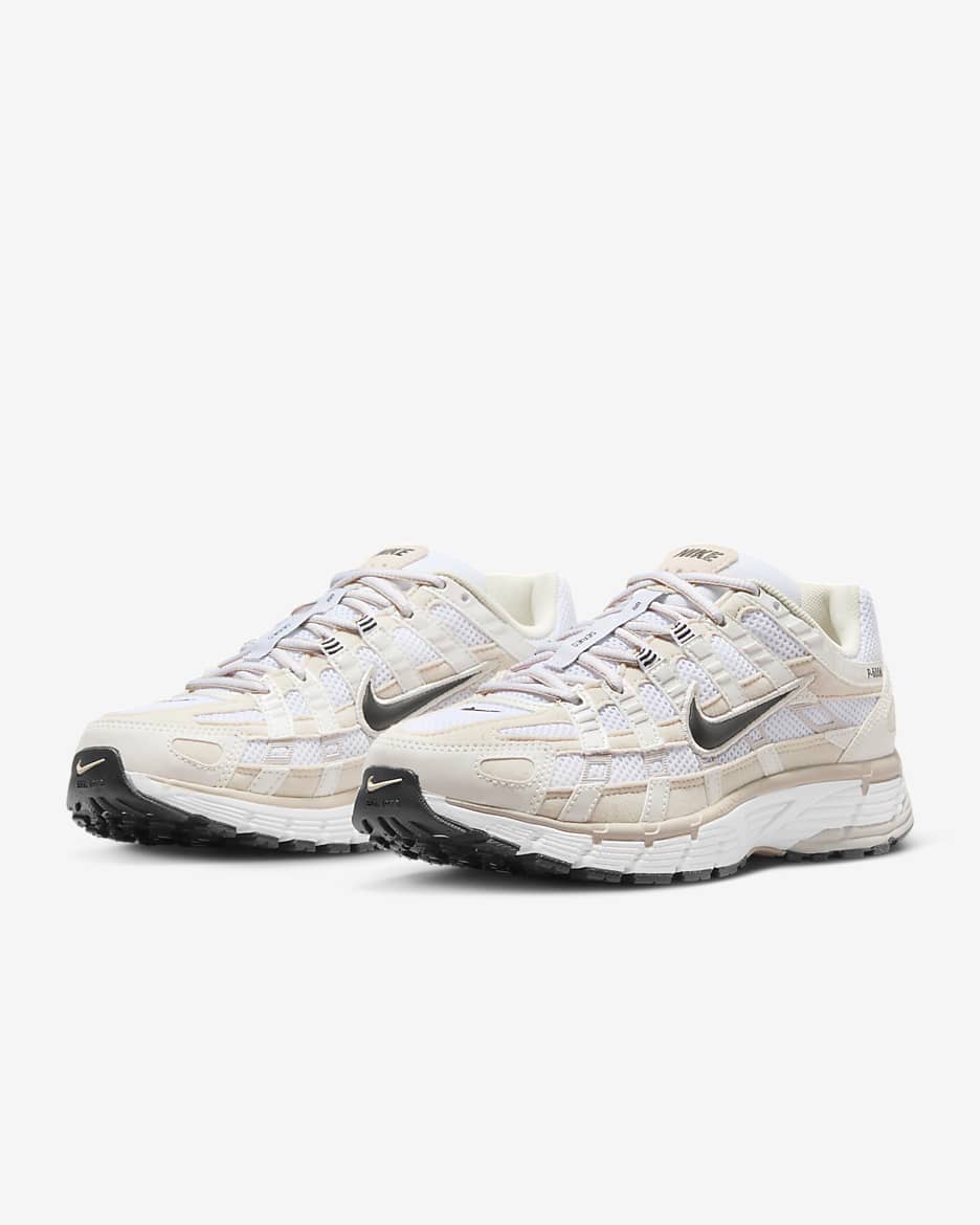 Nike P-6000 Schuh - Light Orewood Brown/Weiß/Metallic Summit White/Schwarz