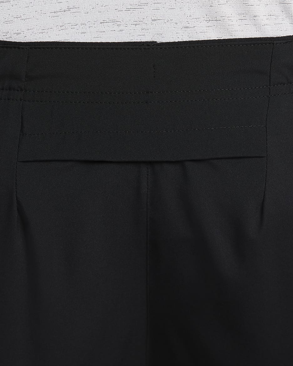 Short de running 2-en-1 18 cm Dri-FIT Nike Challenger pour homme - Noir/Noir/Noir