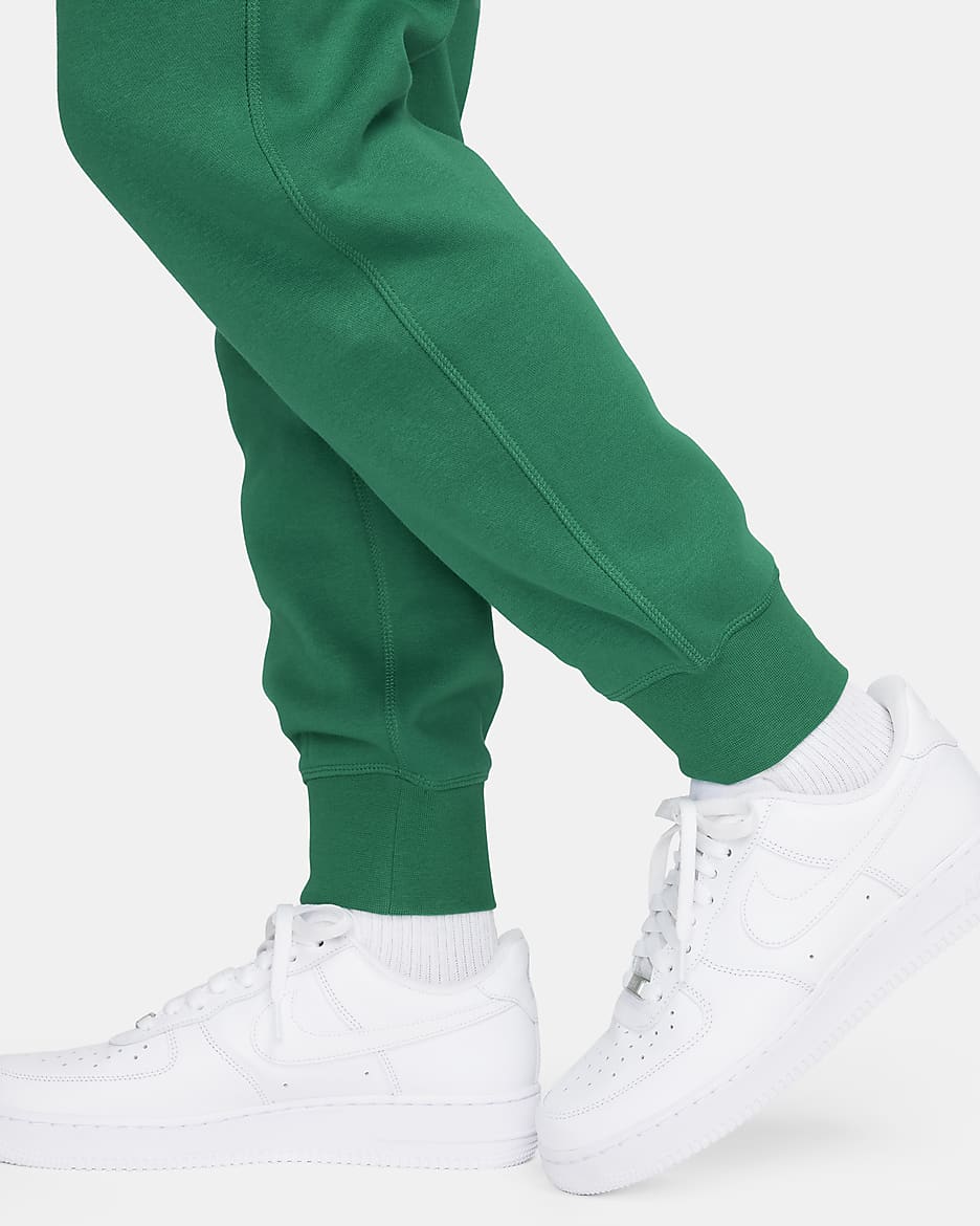 Nike Club Fleece Men's Fleece Joggers - Malachite/Malachite/Safety Orange