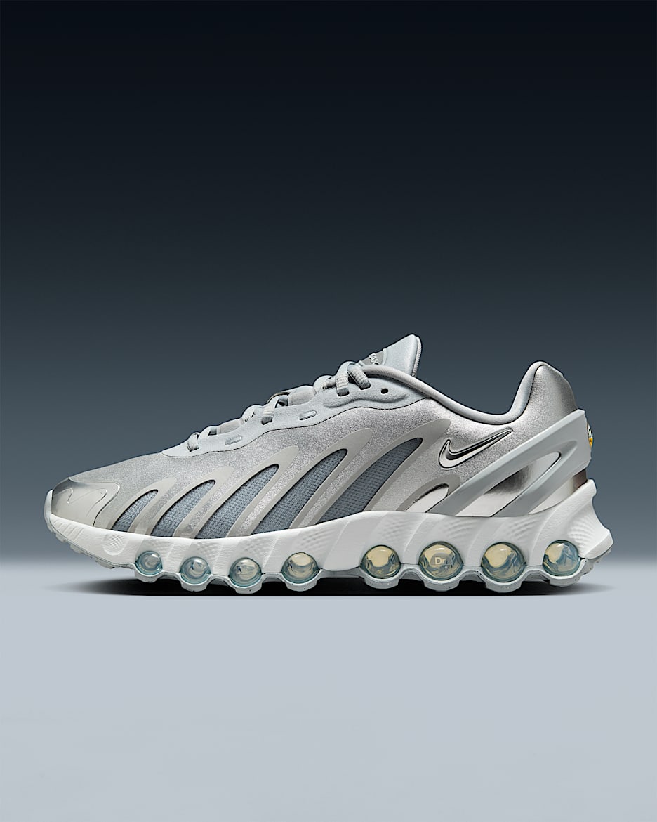 Tenis para mujer Nike Air Max Dn8 - Gris lobo/Blanco cáscara de huevo/Blanco cáscara de huevo/Plata metalizado