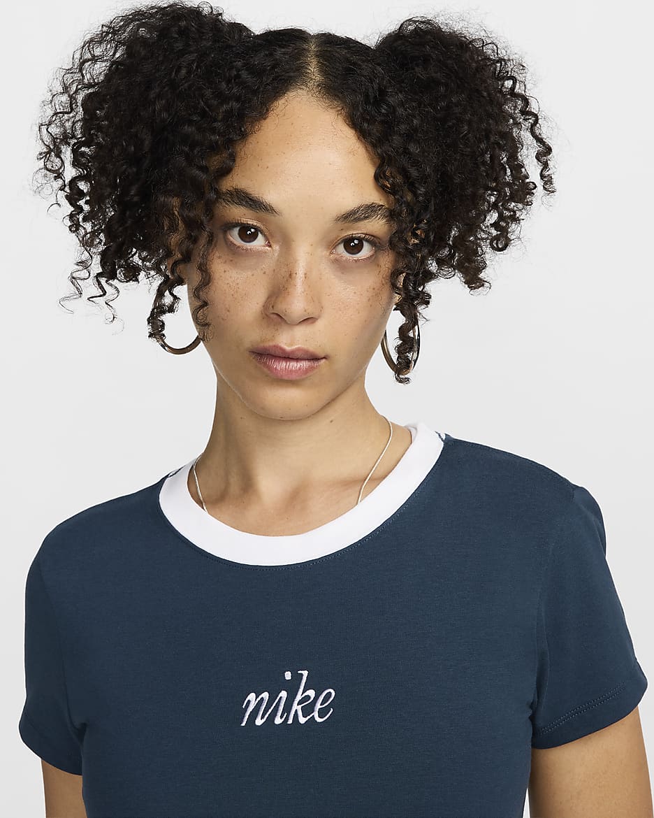 Nike Sportswear Chill Knit Women's Slim Cropped Tee - Armoury Navy/White