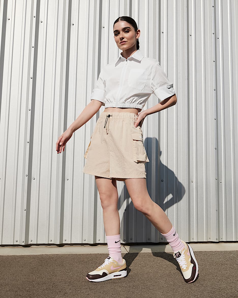 have a nike day air max 1 outfit