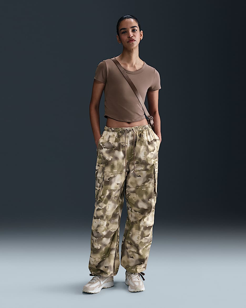 Nike Sportswear Women's Mid-Rise Oversized Camo Cargo Pants - Light Orewood Brown/Sail