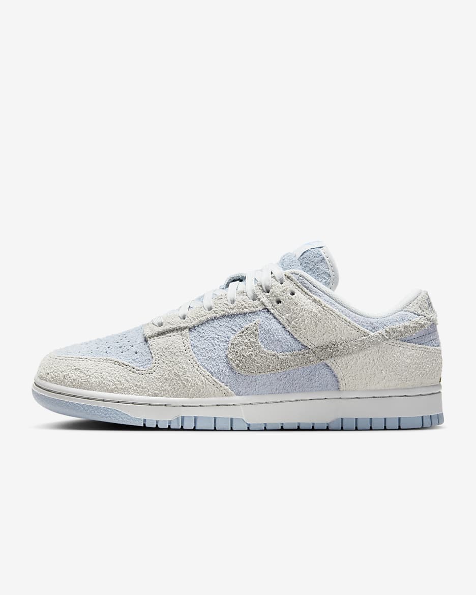 Calzado para mujer Nike Dunk Low - Polvo fotón/Azul militar claro/Gris humo claro