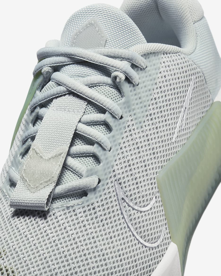 Nike Metcon 9-træningssko til kvinder - Light Silver/Summit White/Jade Horizon/Metallic Silver