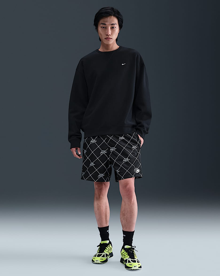 Nike Sportswear Club 男款梭織 Flow 短褲 - 黑色/黑色/白色