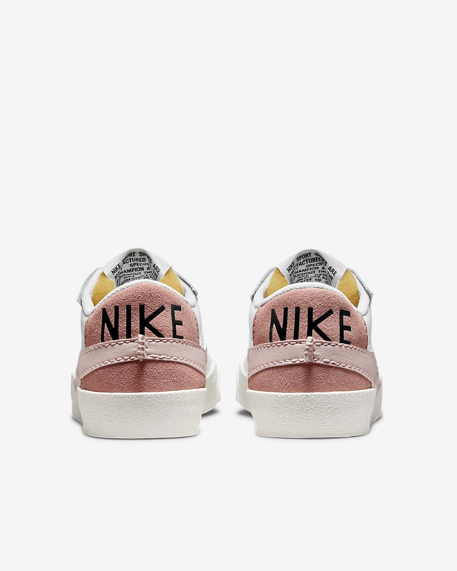 Tenis para mujer Nike Blazer Low '77 Jumbo - Blanco/Susurro rosa/Blanco/Rosa Oxford