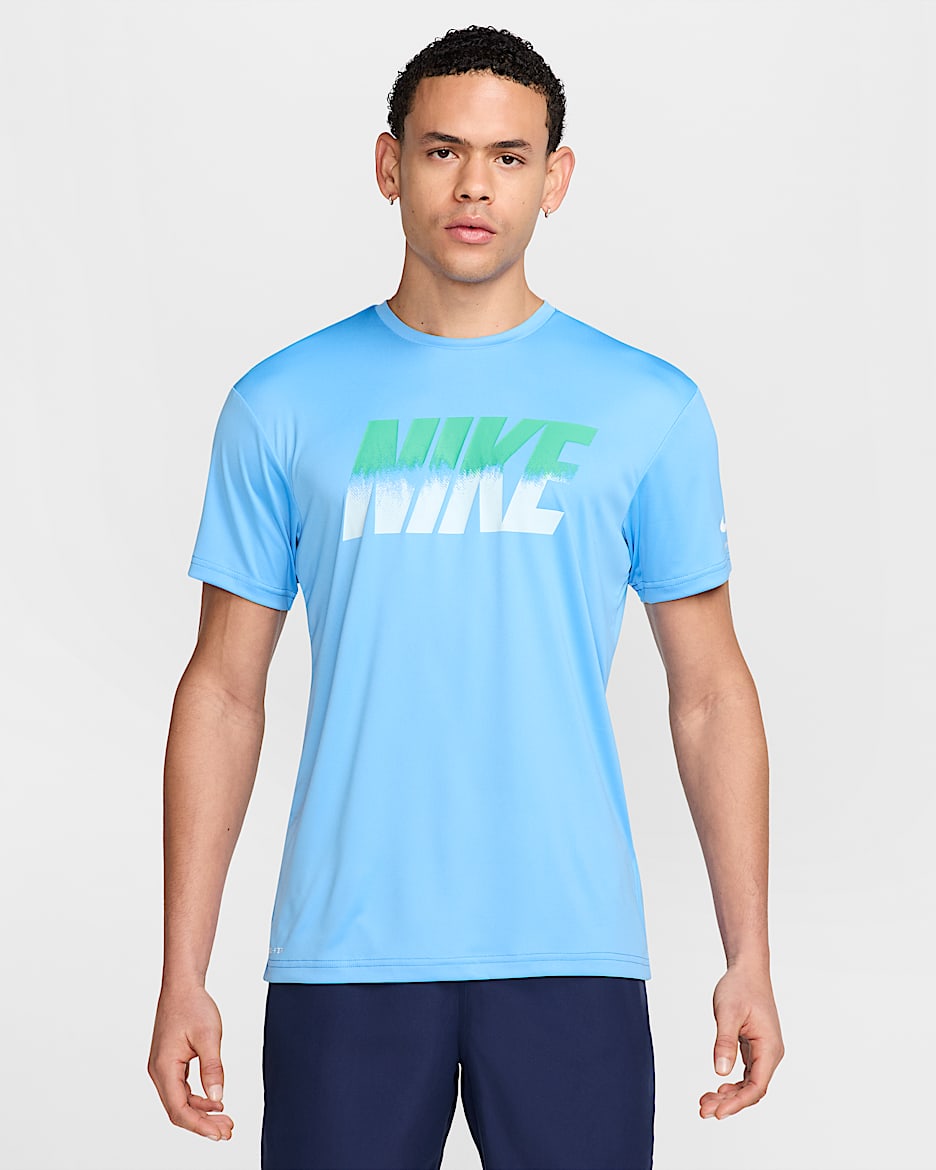 Playera de manga corta para hombre Nike Swim Hydroguard - Azul universitario/Verde estadio/Blanco/Blanco