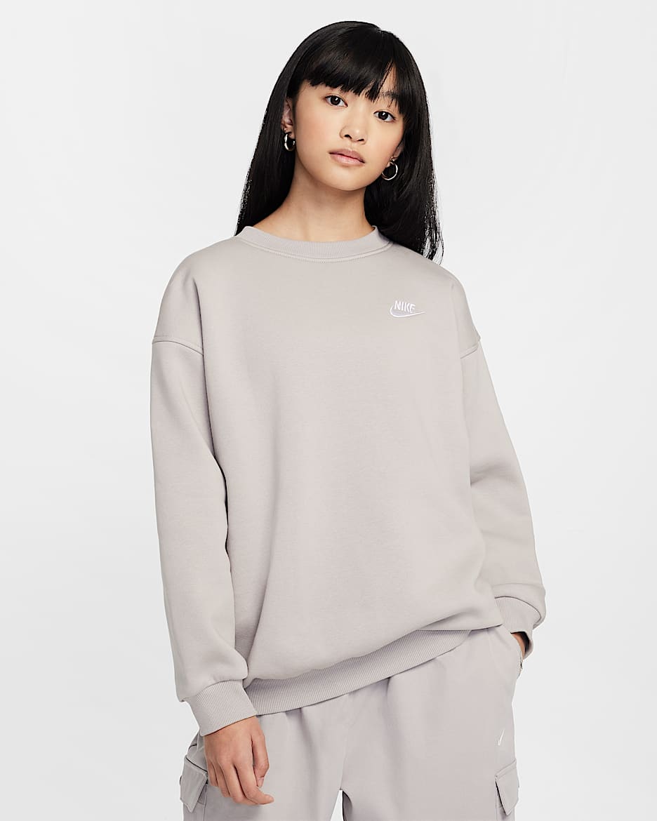 Nike Sportswear Club Fleece Older Kids' Oversized Sweatshirt - College Grey/White