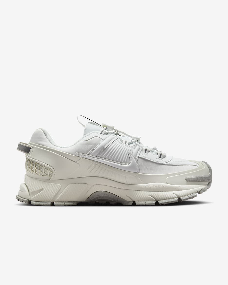 Nike Zoom Vomero Roam Women's Winterized Shoes