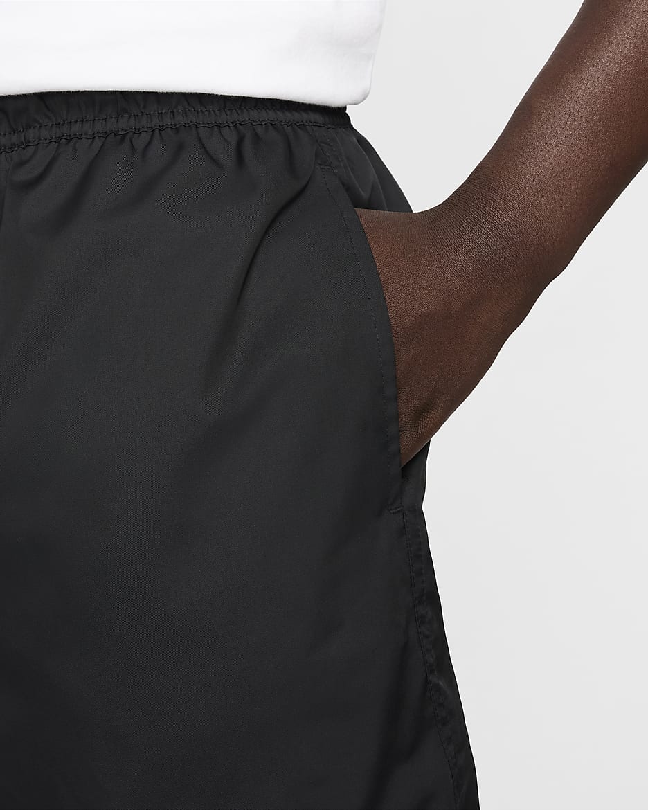 Nike Club Men's Flow Shorts - Black/White