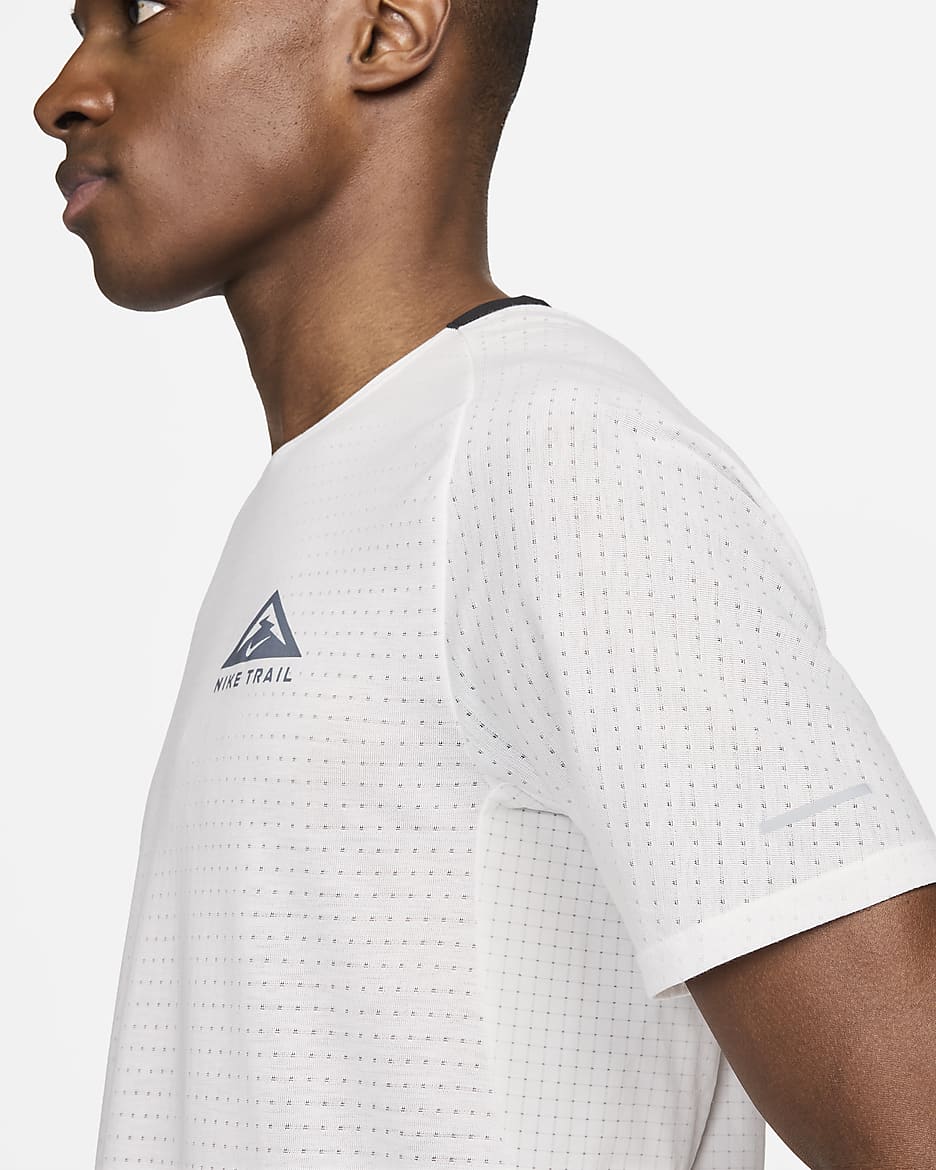 Nike Trail Solar Chase hardlooptop met korte mouwen en Dri-FIT voor heren - Summit White/Zwart