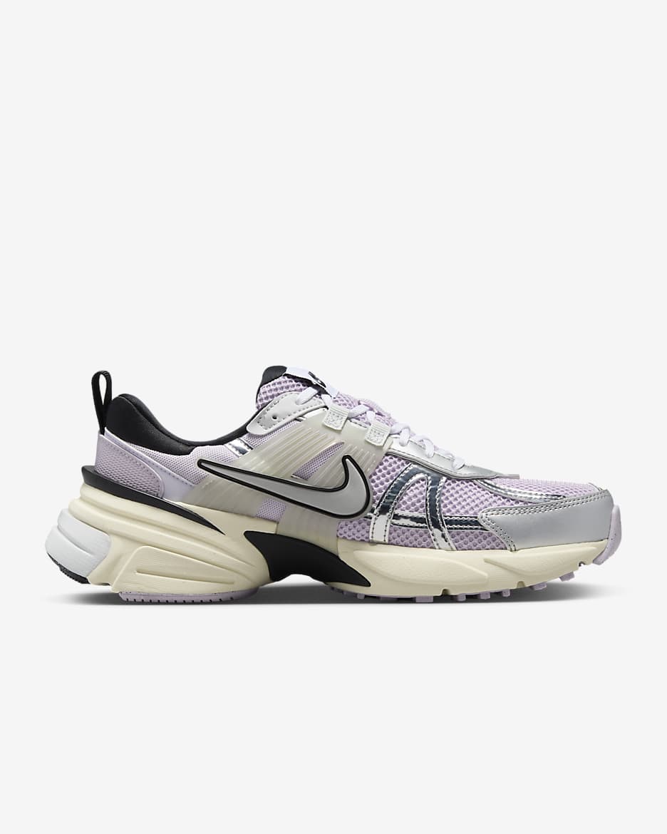 รองเท้า Nike V2K Run - Doll/ดำ/Barely Grape/Metallic Silver