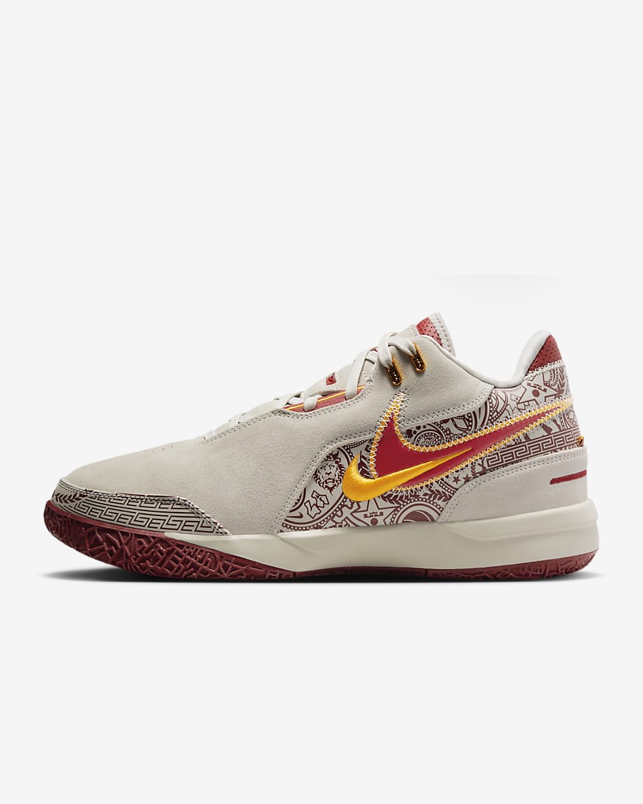 Tenis de básquetbol LeBron NXXT Gen AMPD - Hueso claro/Oro universitario/Carmesí team