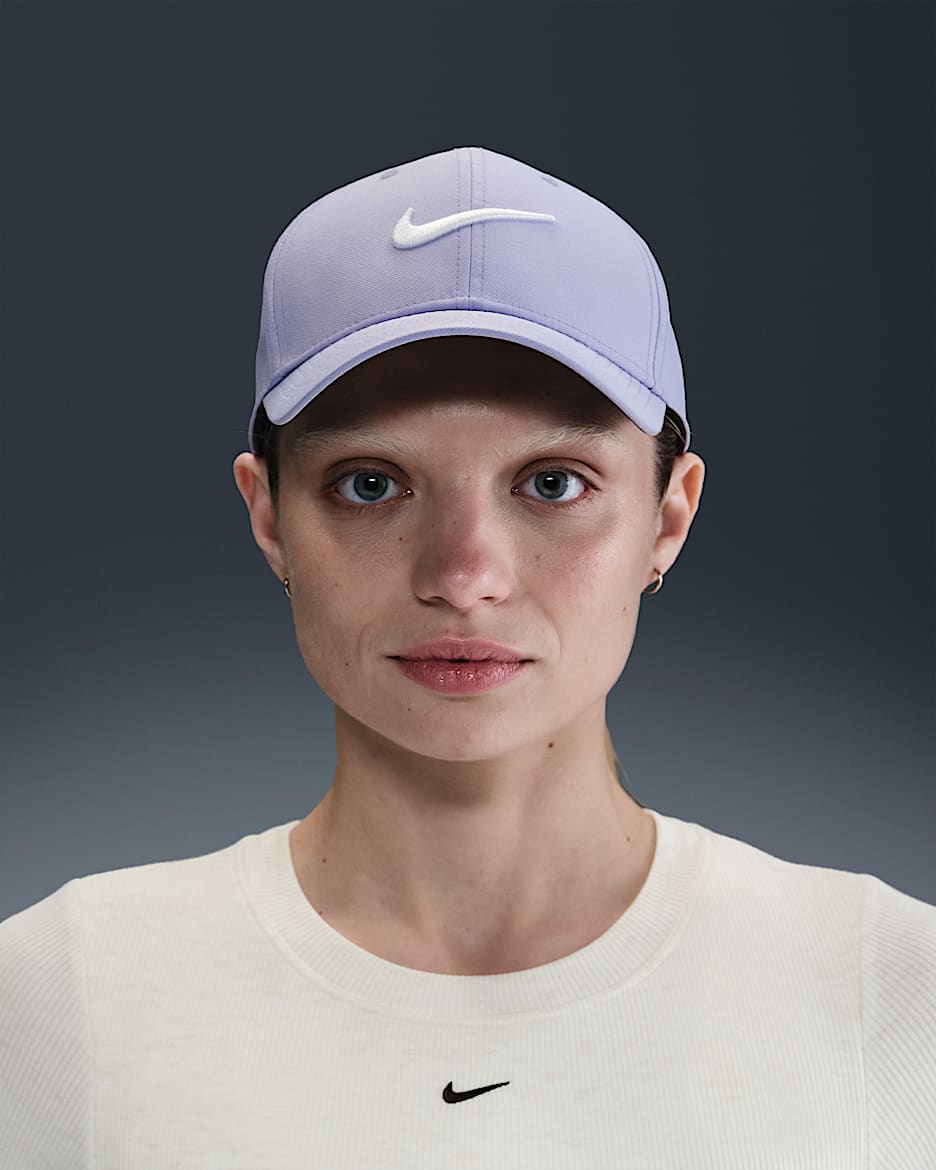 Gorra Swoosh estructurada Nike Dri-FIT Club - Hielo lila/Blanco