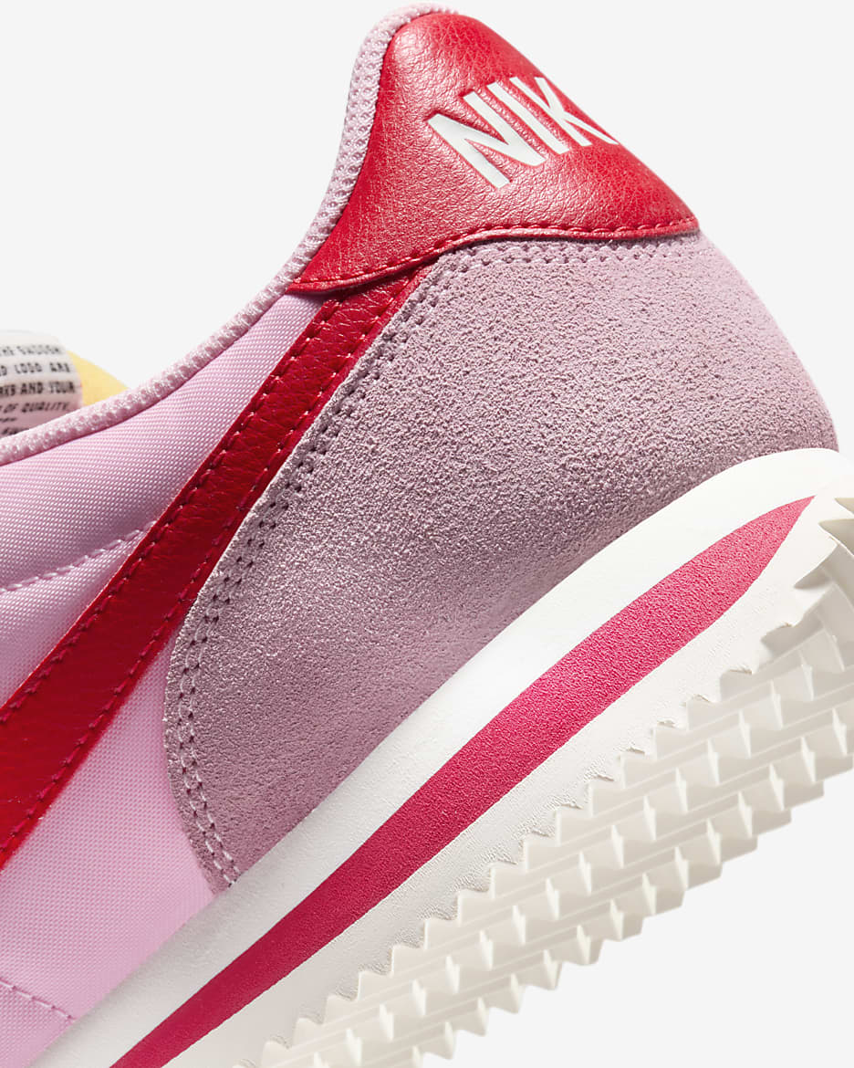 Chaussure Nike Cortez Textile - Medium Soft Pink/Sail/Team Orange/Fire Red