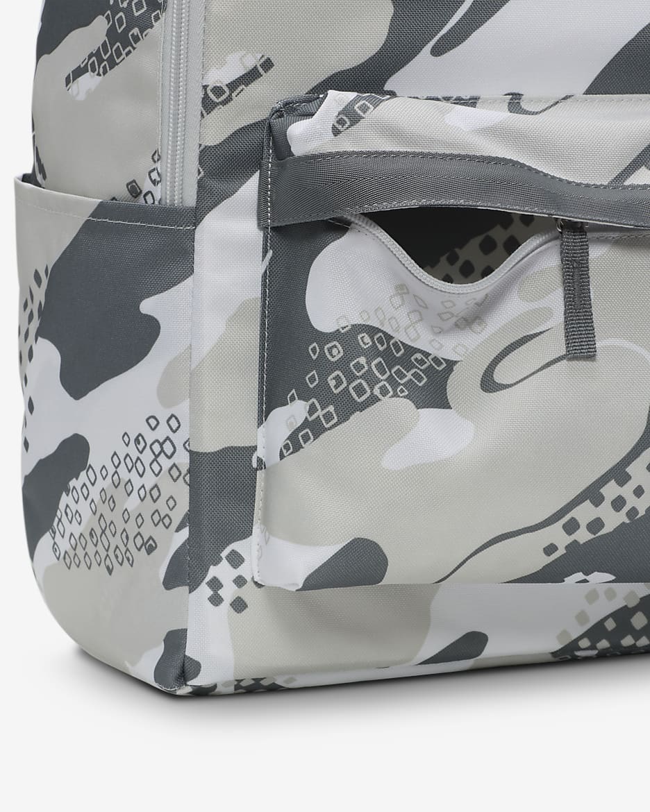 Mochila para niños (25 L) Nike Heritage - Gris humo/Polvo fotón/Gris humo oscuro