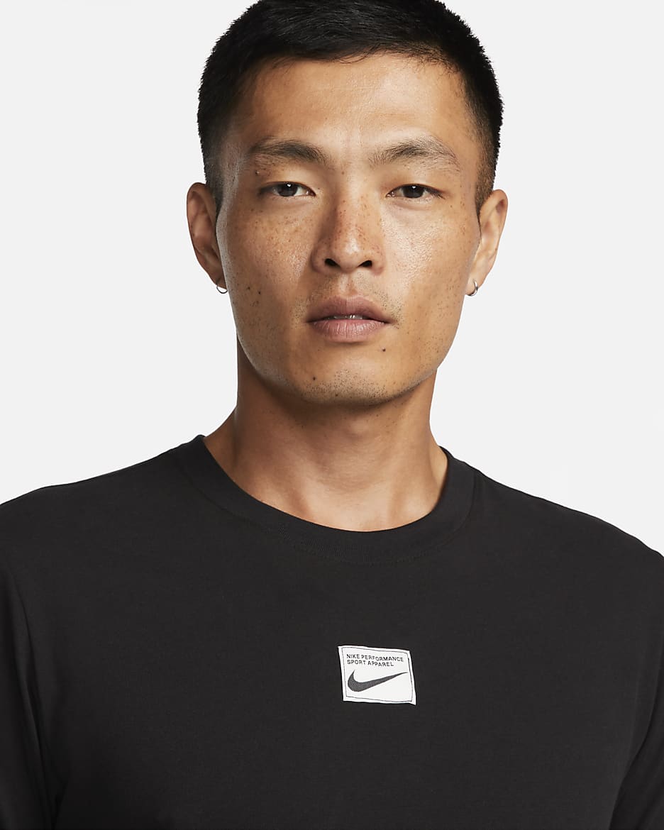 Nike Dri-FIT Men's Fitness T-Shirt - Black