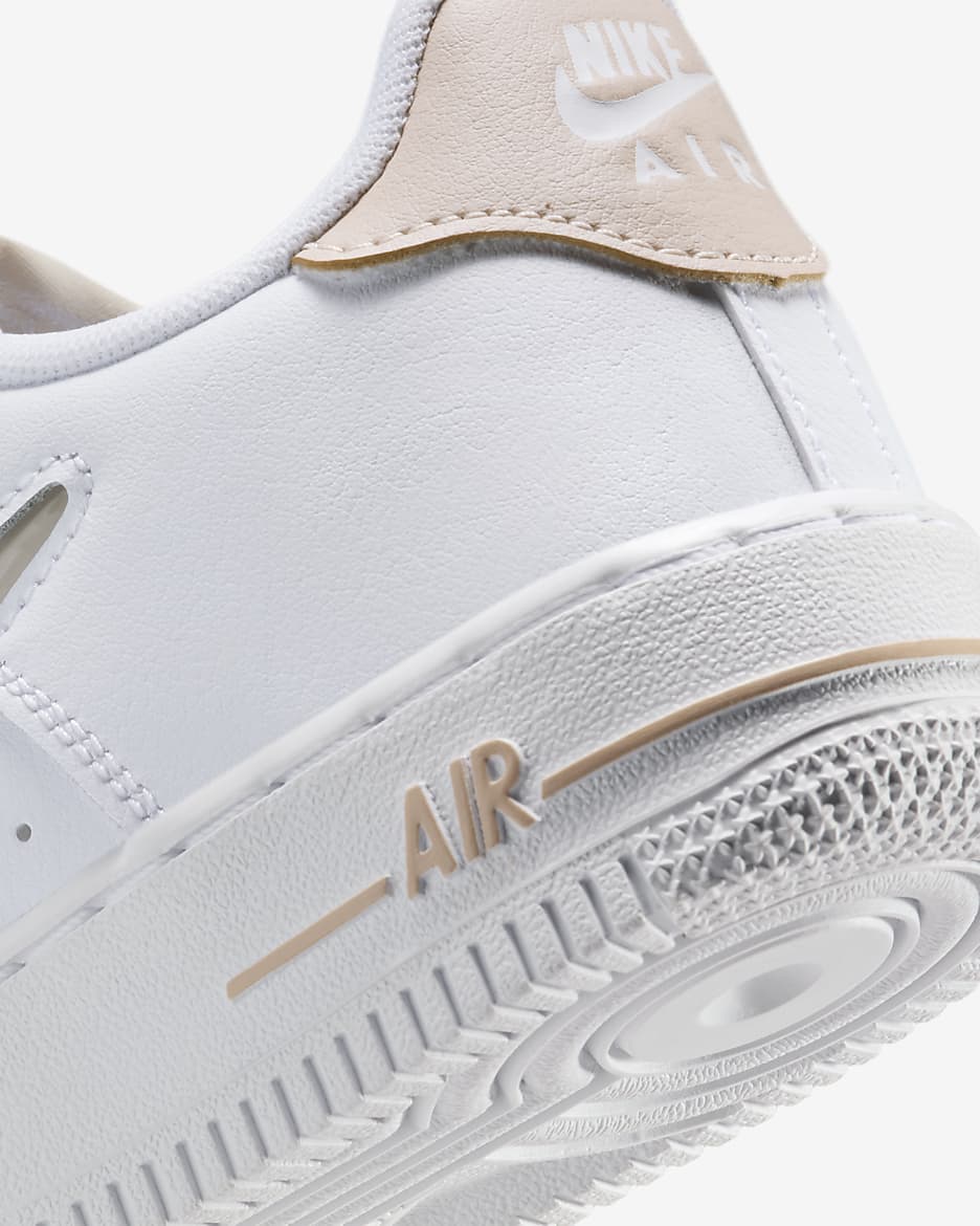 Nike Air Force 1 Older Kids' Shoes - White/Sand Drift