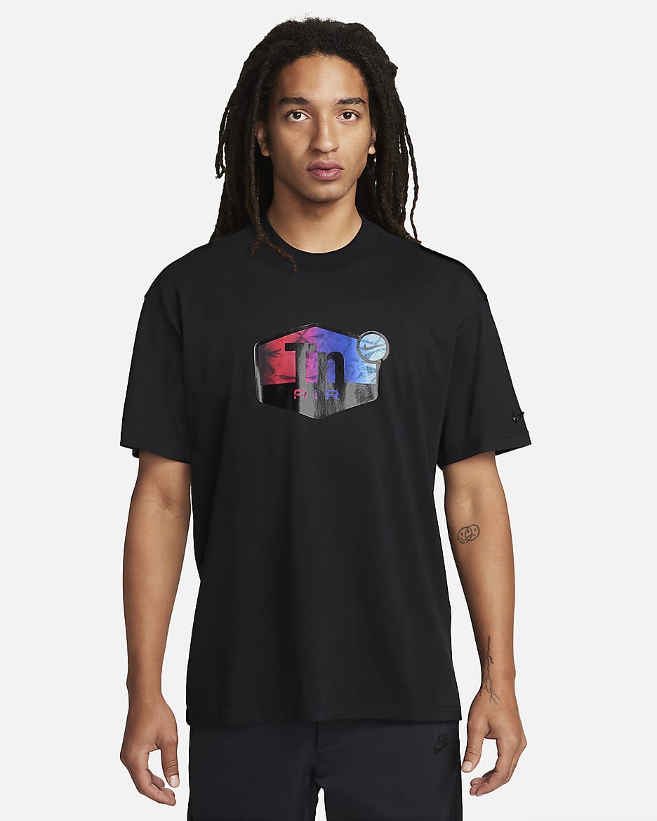 Nike Sportswear Men's Graphic T-Shirt - Black