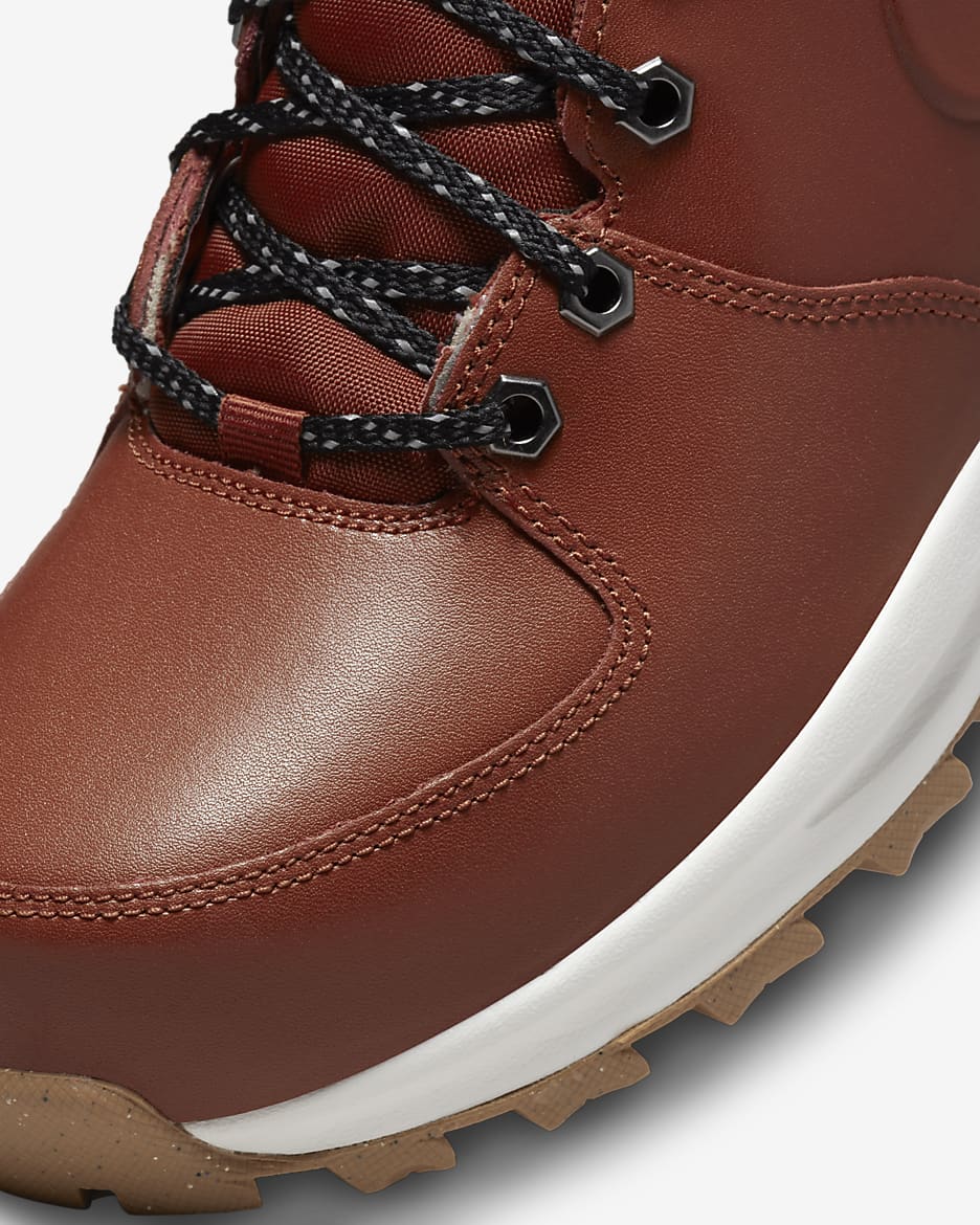 nike manoa boots size 15