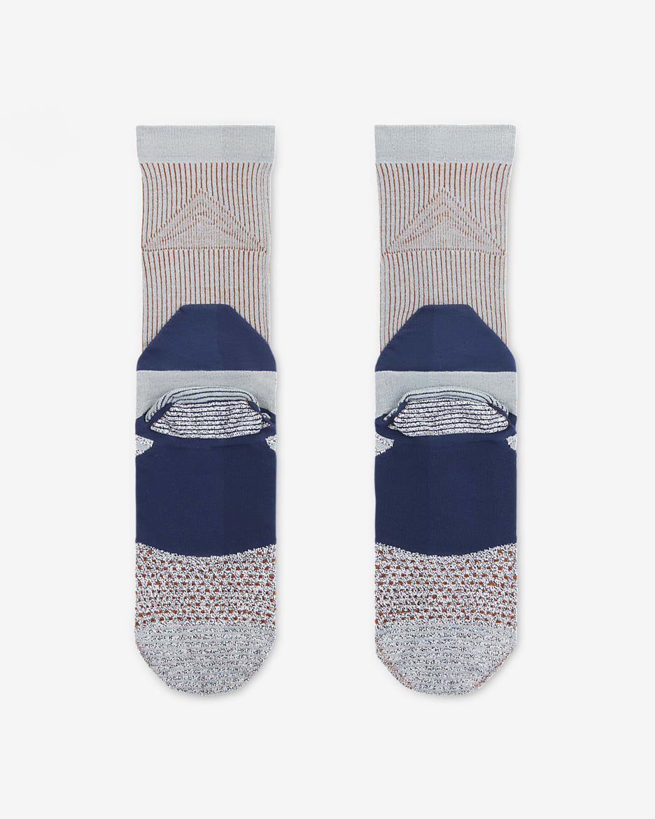 Chaussettes de trail mi-mollet Nike Dri-FIT - Glacier Blue/Midnight Navy/Dark Russet