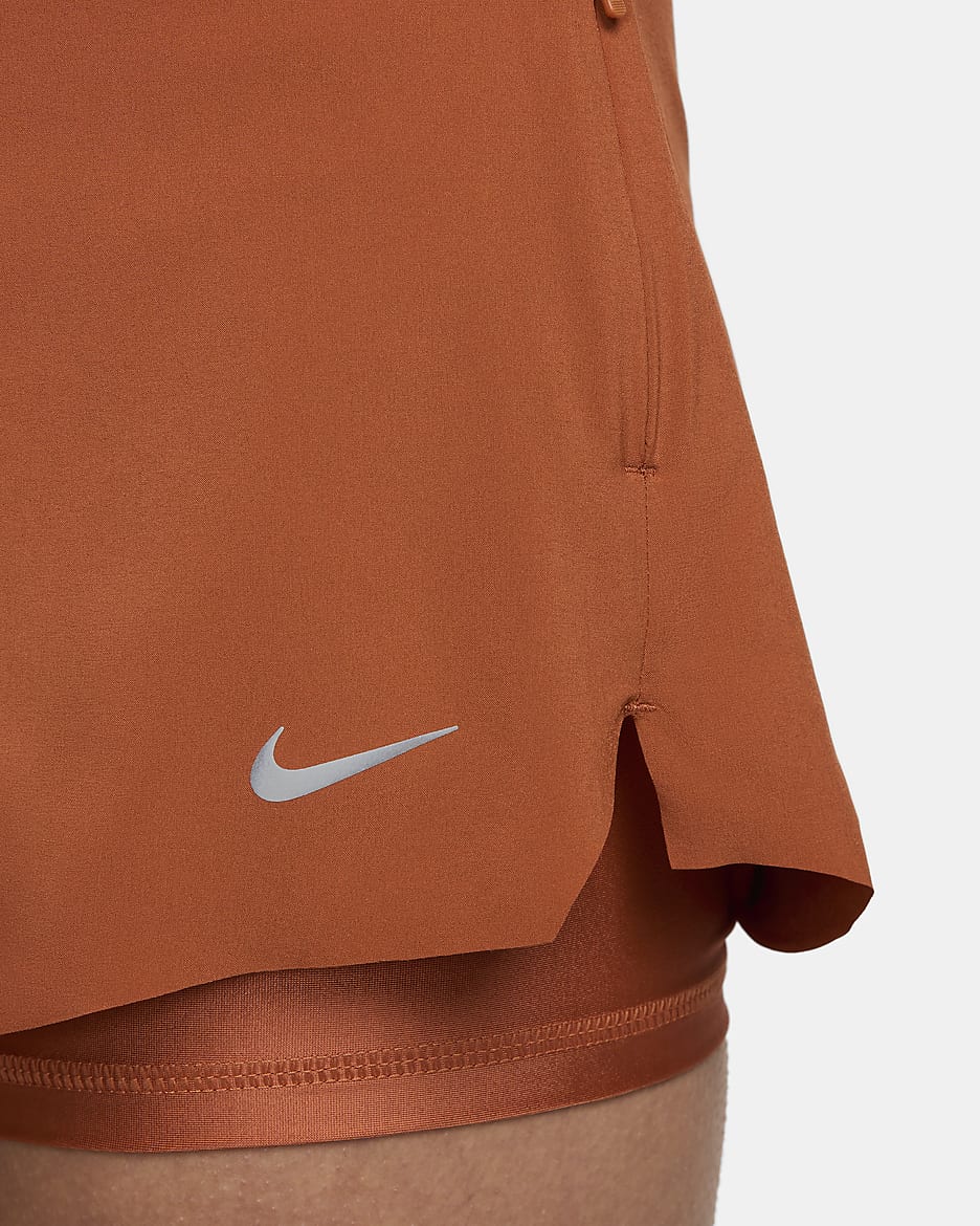 Nike Dri-FIT Swift Women's Mid-Rise 8cm (approx.) 2-in-1 Running Shorts with Pockets - Burnt Sunrise