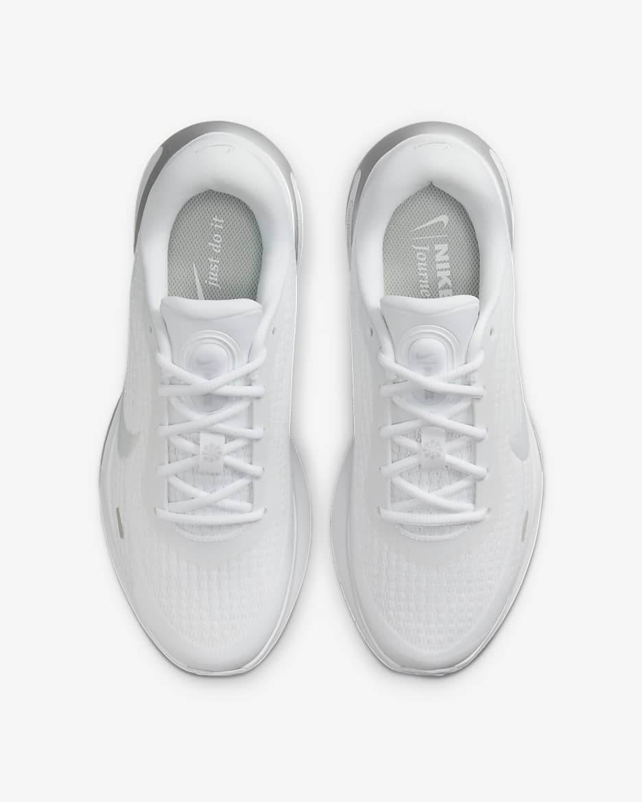 Tenis de correr en pavimento para mujer Nike Journey Run - Blanco/Platino puro/Plata metalizado/Blanco