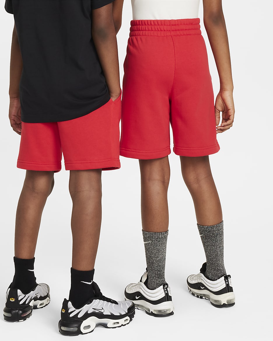 Nike Sportswear Club Fleece-shorts i french terry til større børn - University Red/hvid