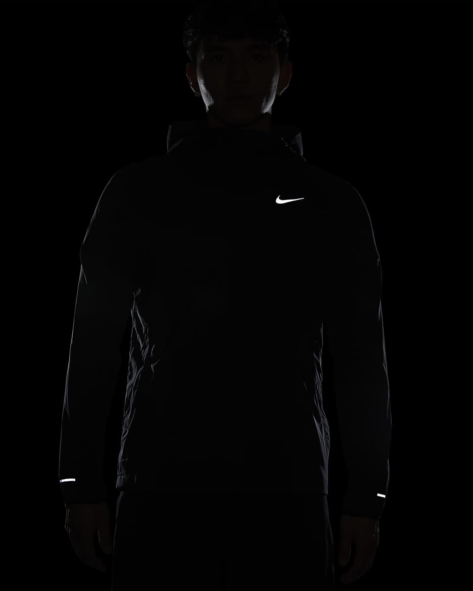 เสื้อแจ็คเก็ตวิ่ง Repel ผู้ชาย Nike Windrunner - ดำ/ดำ