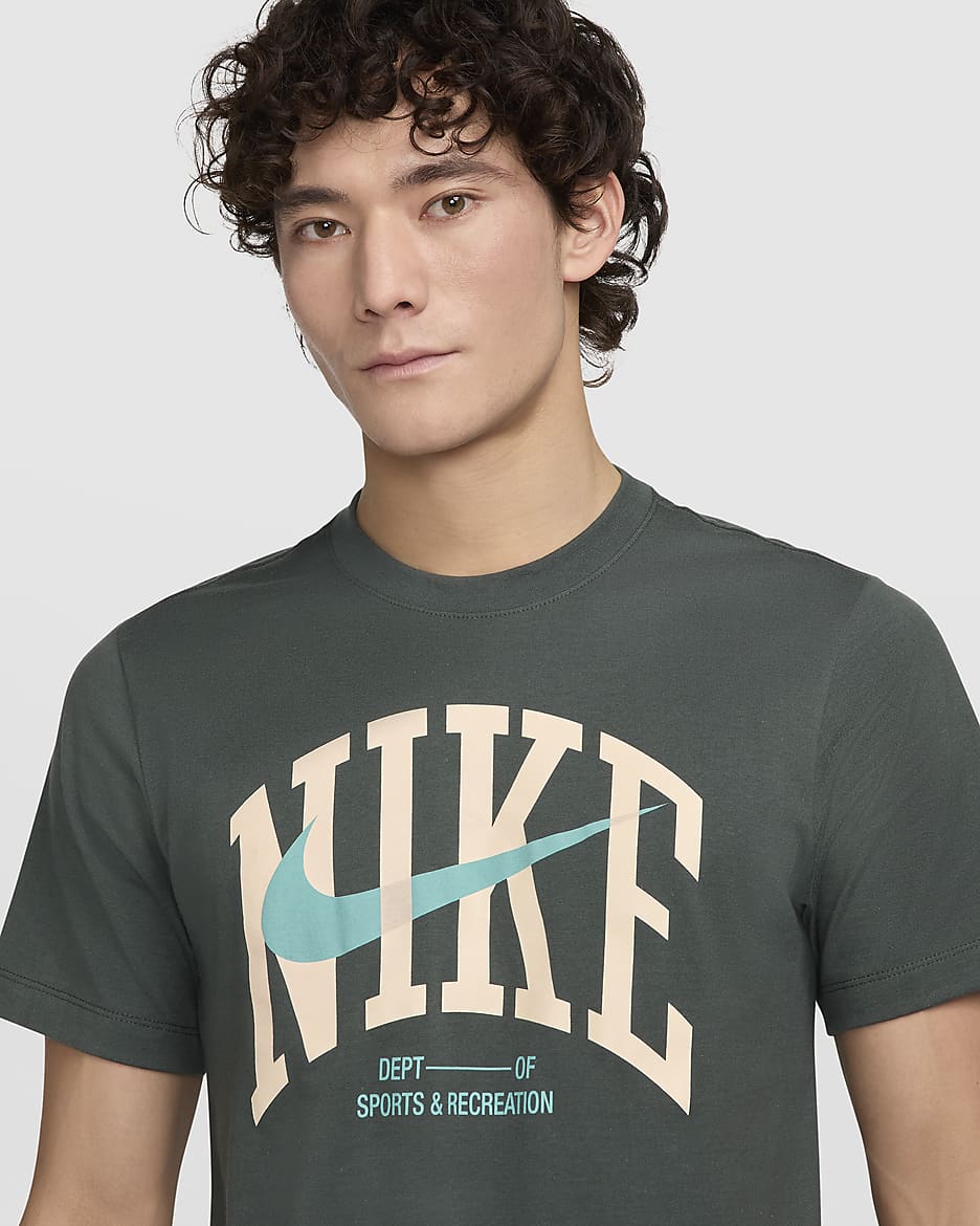 Nike Men's Fitness T-Shirt - Vintage Green