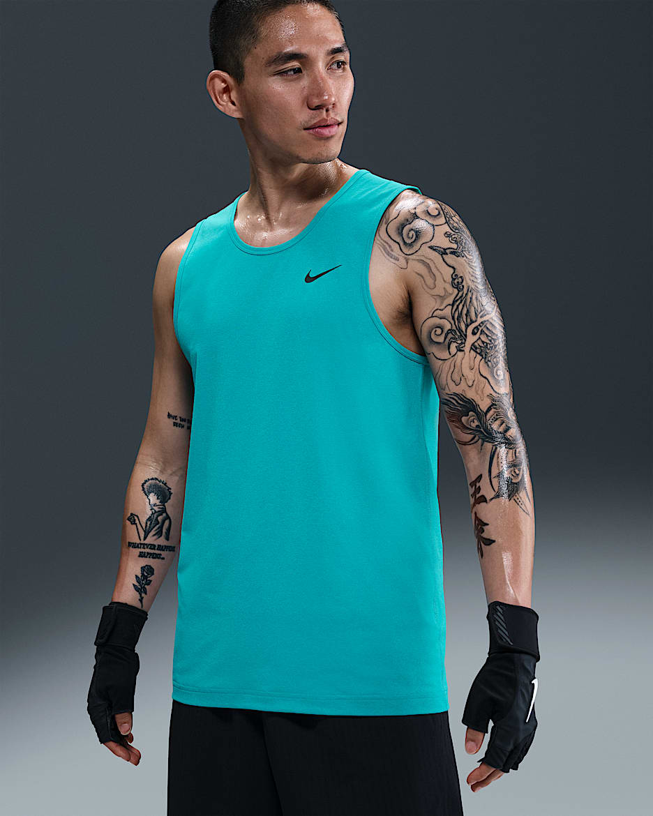 Camiseta de tirantes de fitness para hombre Nike Dri-FIT Hyverse - Cactus empolvado/Negro