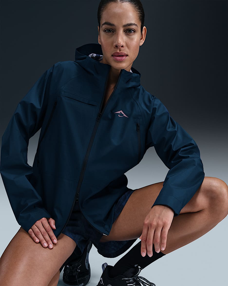 Nike Trail Women's Storm-FIT ADV Running Jacket - Armoury Navy/Taupe Grey