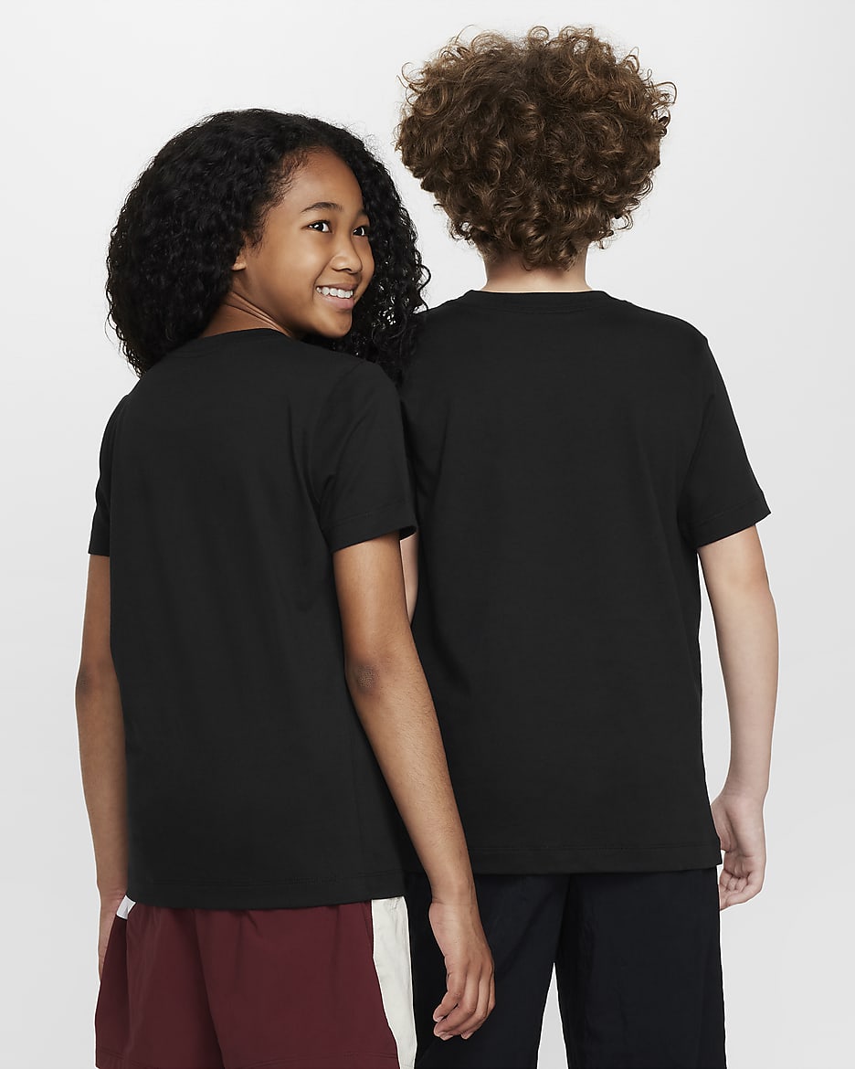 Nike Sportswear T-Shirt für ältere Kinder - Schwarz